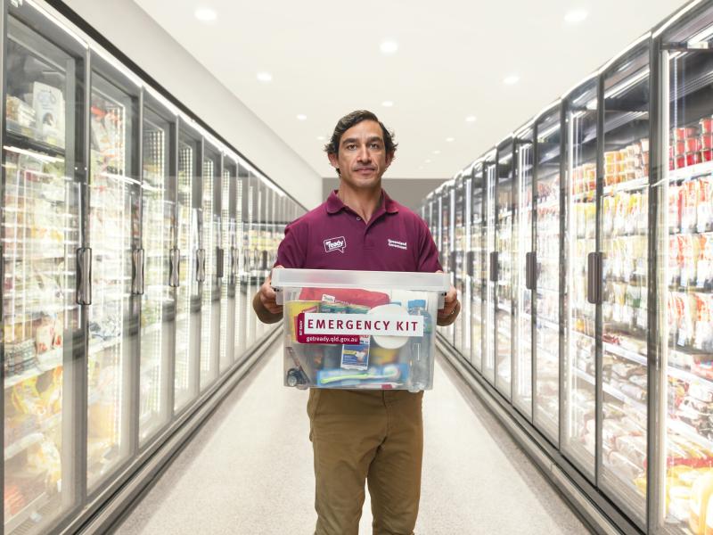 Johnathan Thurston in IGA with an emergency kit
